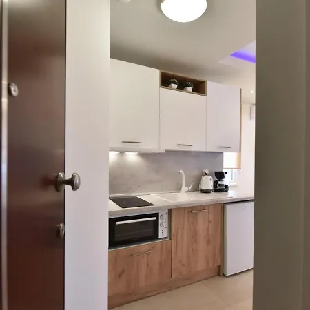 Avgeris Luxury Studio