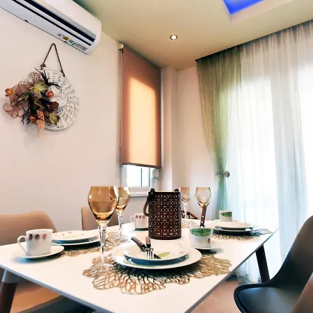 Avgeris Luxury Studio Paralia Dionysiou
